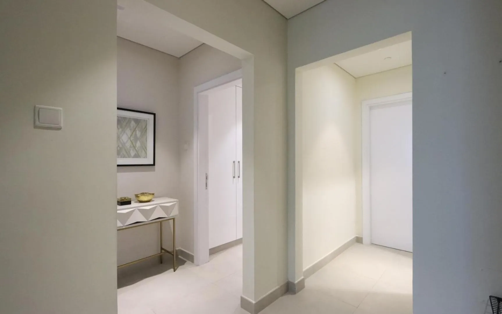 2Br In Central Marina Walk To Dining & Nightlife Dubai Apartment